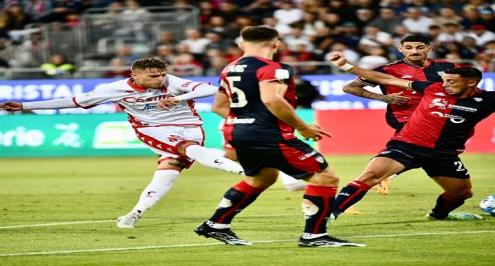 باري يتعادل أمام كالياري ويقترب من الصعودي للدوري الإيطالي